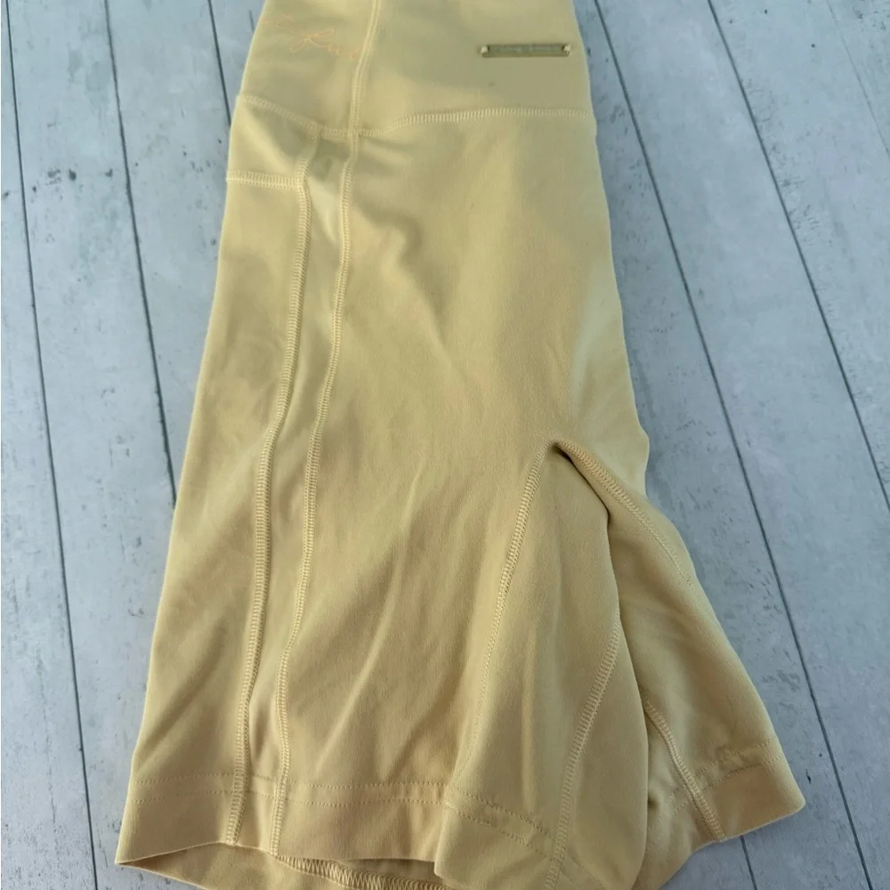 gymshark x whitney simmons yellow mesh shorts - Picture 2 of 4